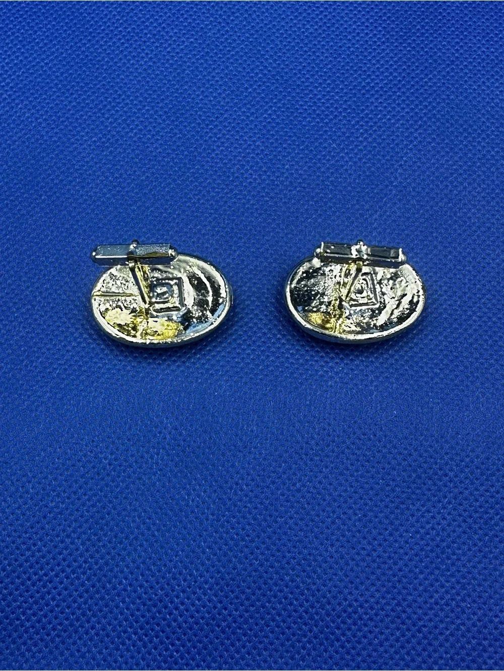 Gold-Tone Horse & Carriage Silhouette Oval Cufflinks in White Inlay